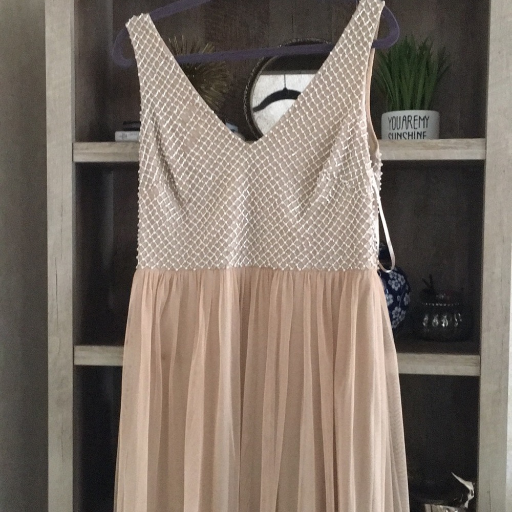 Cream Adrianna Papell Gown. Like New
